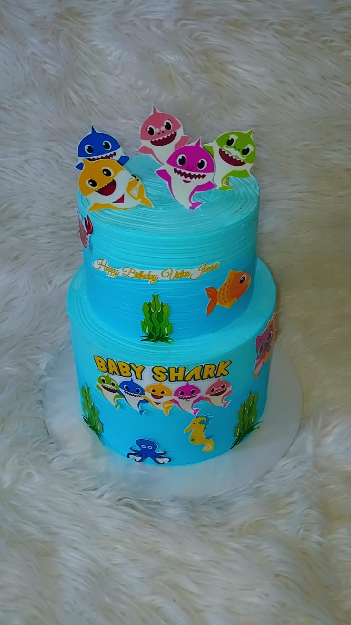 Baby shark themed cake