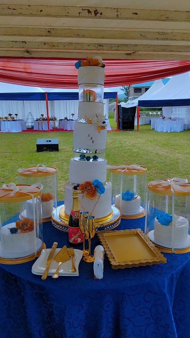 Elegant White Wedding Cake