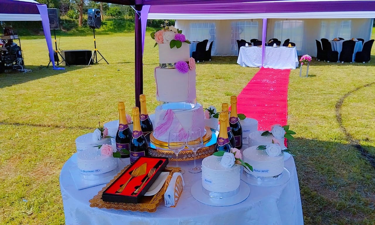 Simple Wedding Cake