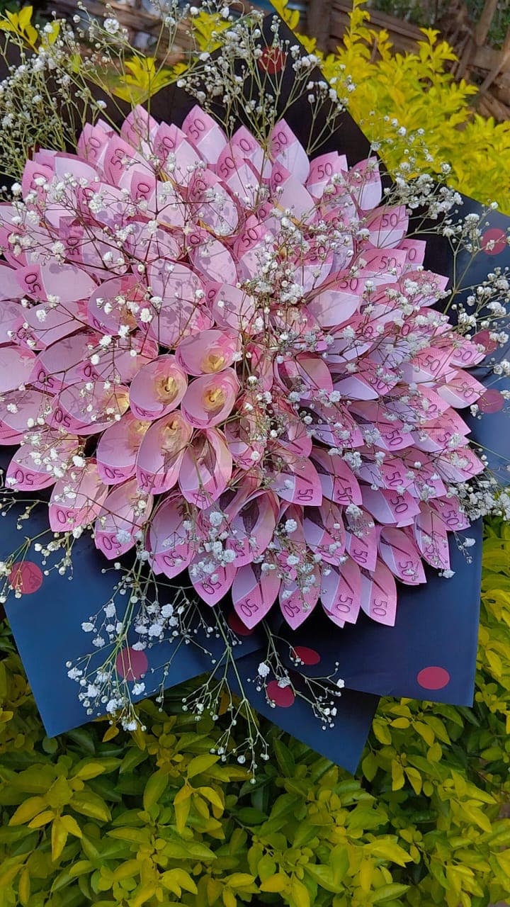 Classic Money Bouquet